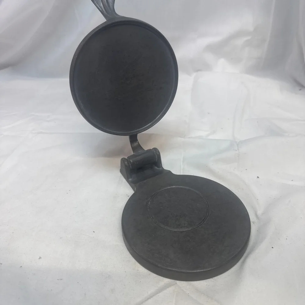 Vintage Hamburger Press Mallard Duck Die-cast Aluminum‎ Perfect Bun Size